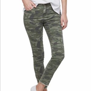 Mud Pie camo jeans